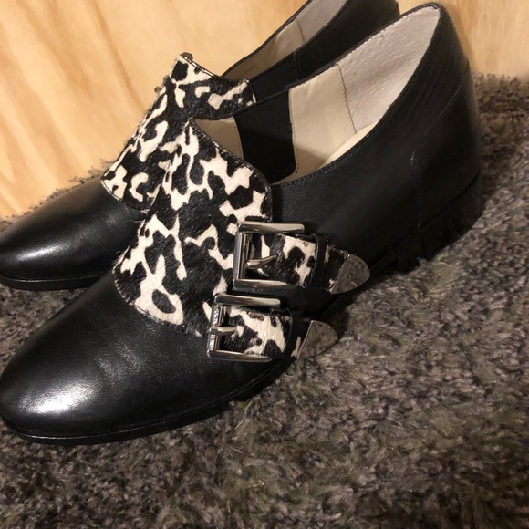 Michael Kors Black Leather Hair Calf Flat Shoe - Picture 2 of 7